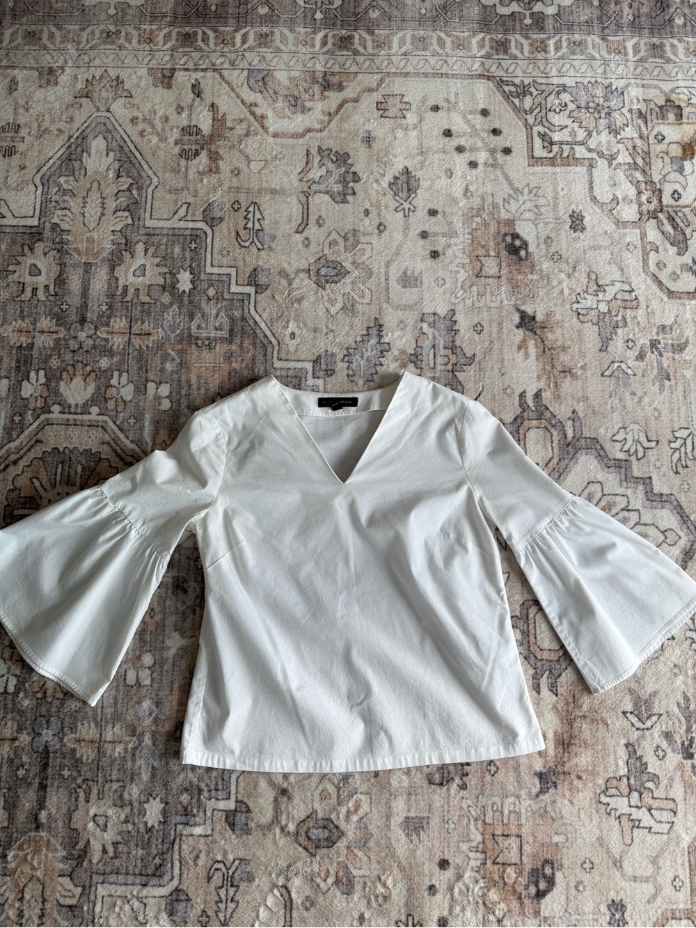 Banana Republic White V-Neck Bell Sleeve Blouse